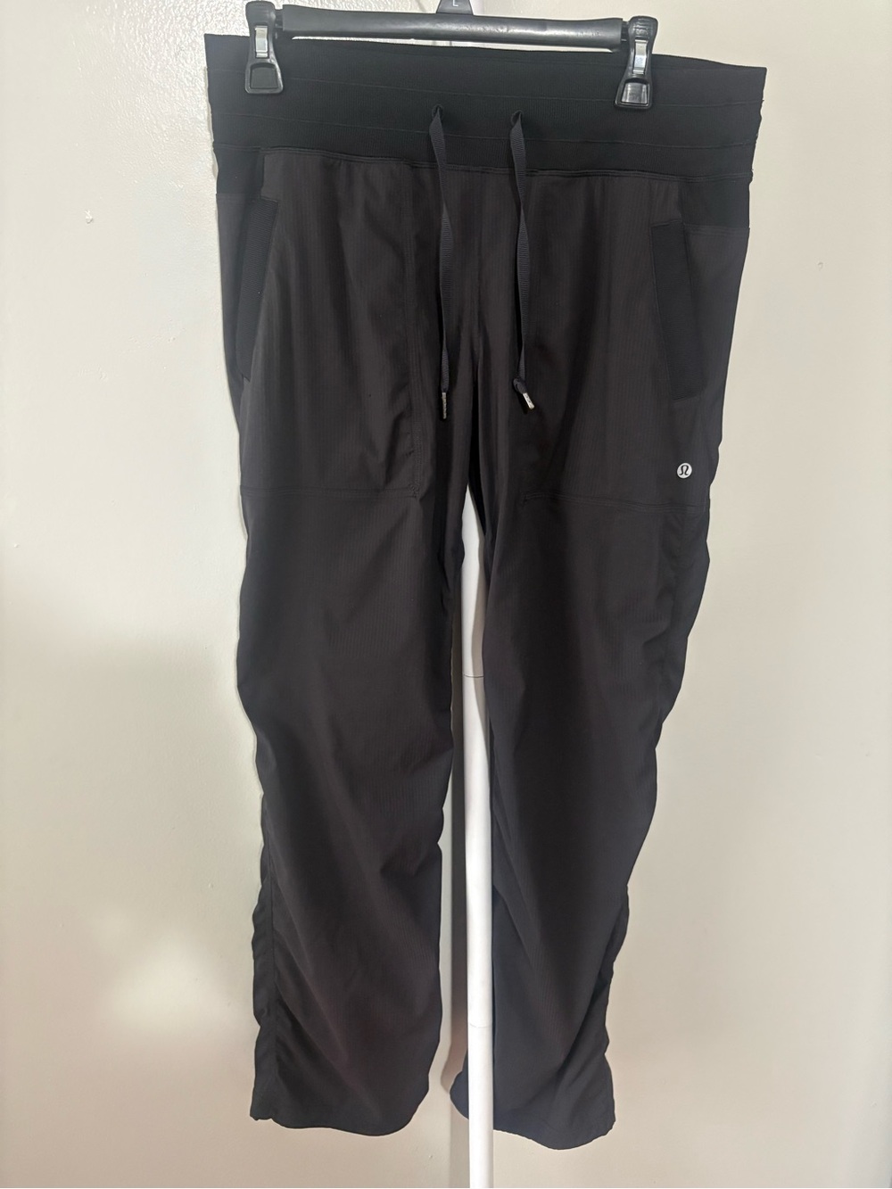 lululemon athletica Women Black Drawstring Jogger Pants 8R